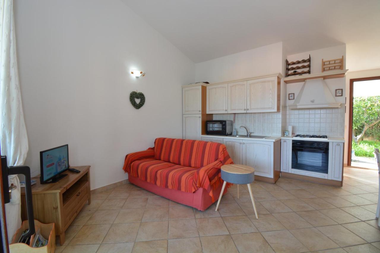 Citai Con Splendida Vista Mare Apartamento San Teodoro  Exterior foto