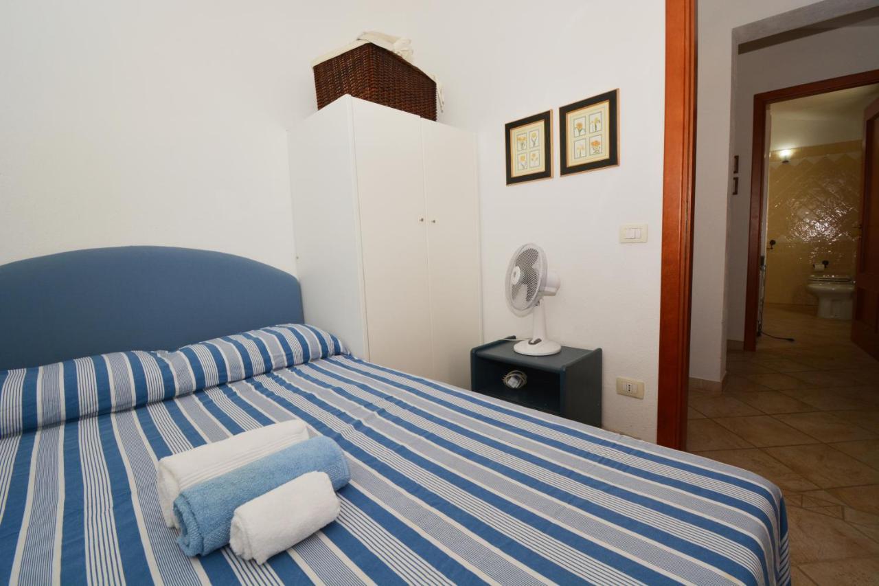 Citai Con Splendida Vista Mare Apartamento San Teodoro  Exterior foto