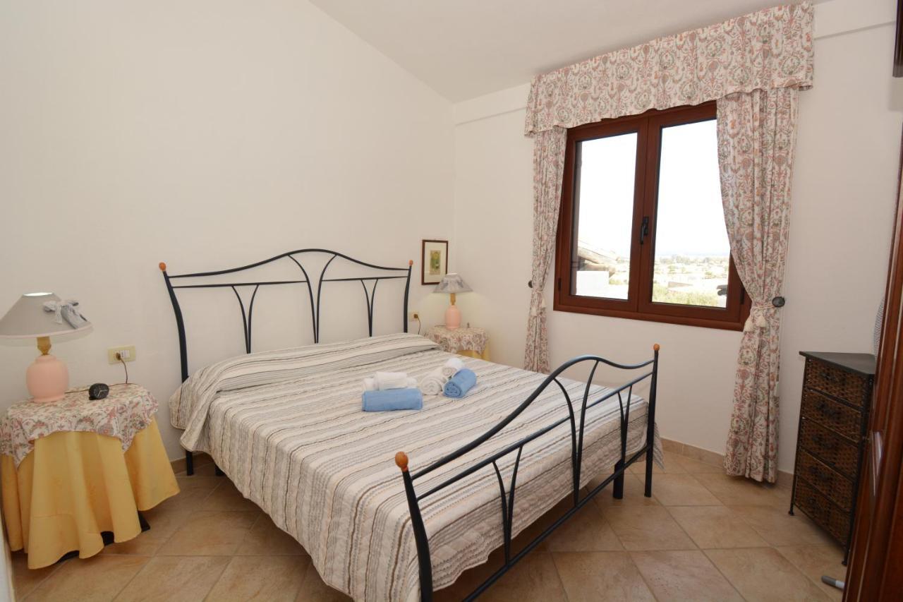 Citai Con Splendida Vista Mare Apartamento San Teodoro  Exterior foto