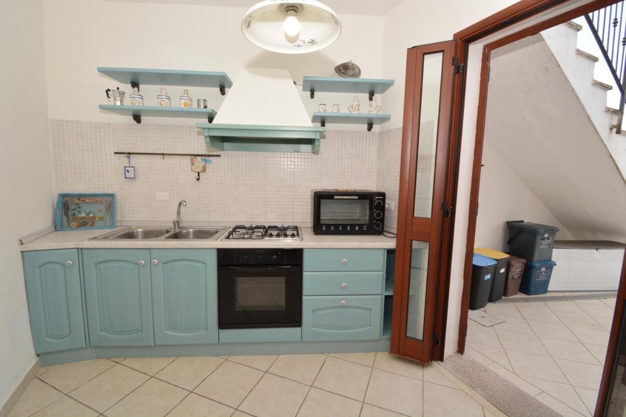 Citai Con Splendida Vista Mare Apartamento San Teodoro  Exterior foto