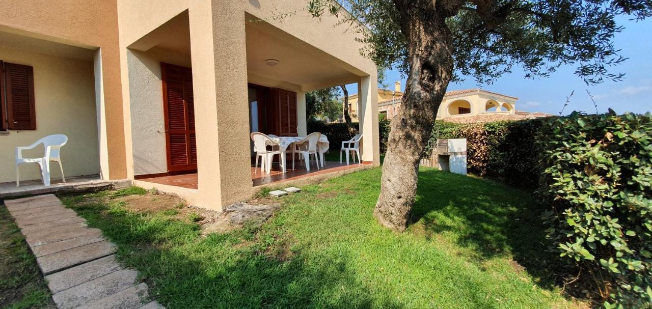 Citai Con Splendida Vista Mare Apartamento San Teodoro  Exterior foto